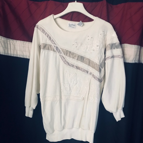 Blouse - Picture 2 of 5